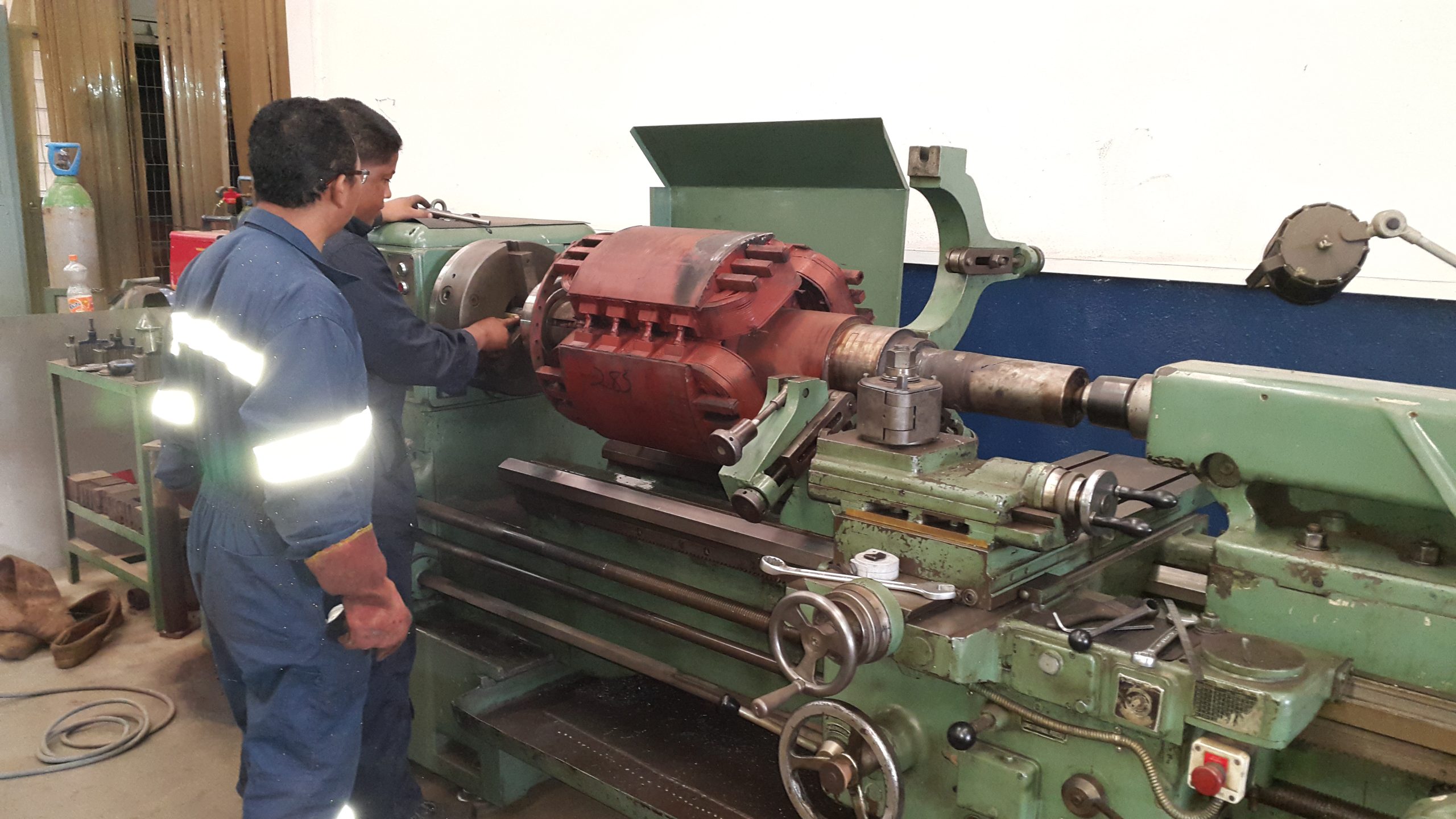 2002 — Creation of the LABOMECA workshop